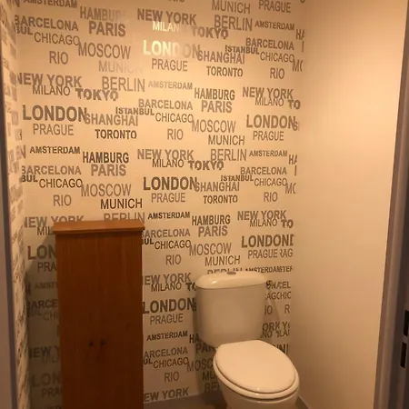 2 Bedrooms For 5 With Parking - Near Tram Angers