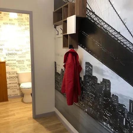 Pmr 2 Avec Parking, Proche Tram