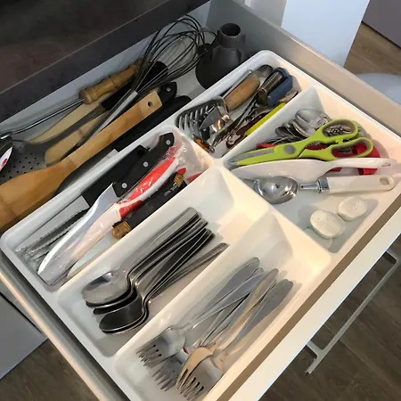 Daire 2 Bedrooms For 5 With Parking - Near Tram