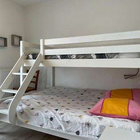 Appartement 2 Bedrooms For 5 With Parking - Near Tram *